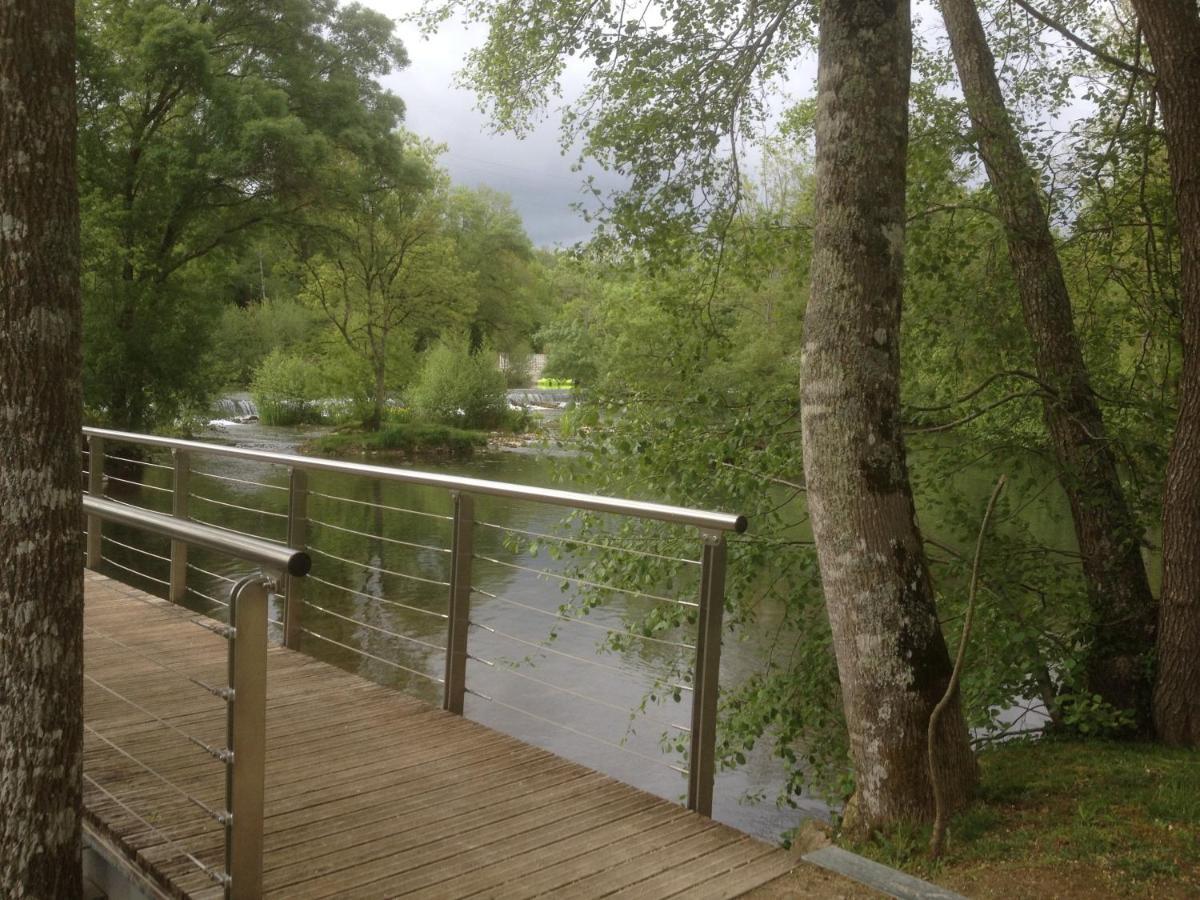 Bed and Breakfast A La Paloma Verteuil-sur-Charente Exterior foto